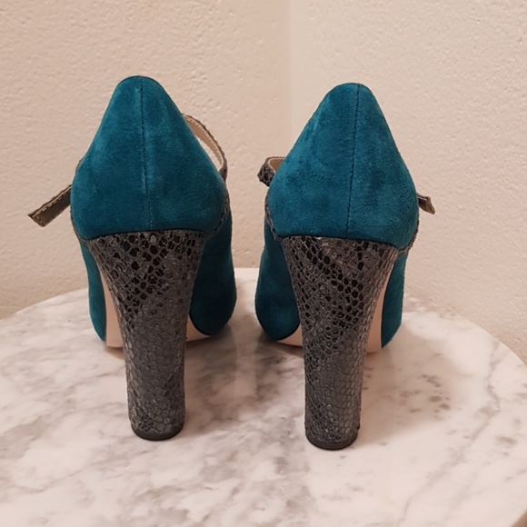 EUC Seychelles Suede and Snakeskin Heels - Picture 4 of 8